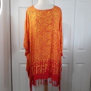 Geometric Print Kimono 100% Rayon Red and Orange Fringed One Size